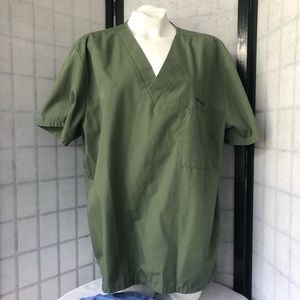 Scrubs size large women’s, blue, green, maroon, blue 4 pieces, work clothes